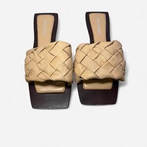 Jeffrey Campbell Tan Woven Slide Sandals